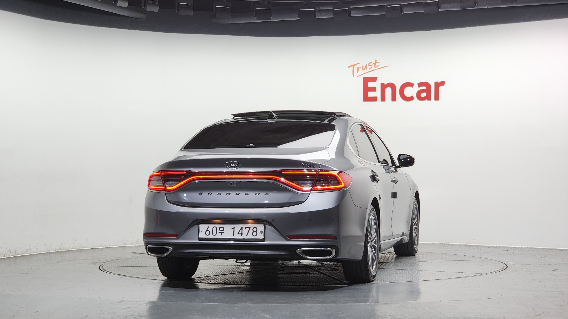 HYUNDAI GRANDEUR IG HYBRID 2017