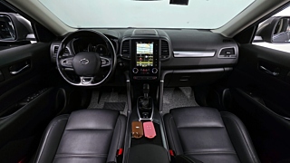 SAMSUNG QM6 2020