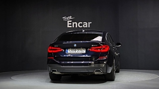 BMW 6-SERIES GT G32 2021