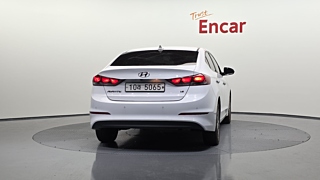 HYUNDAI AVANTE AD 2018