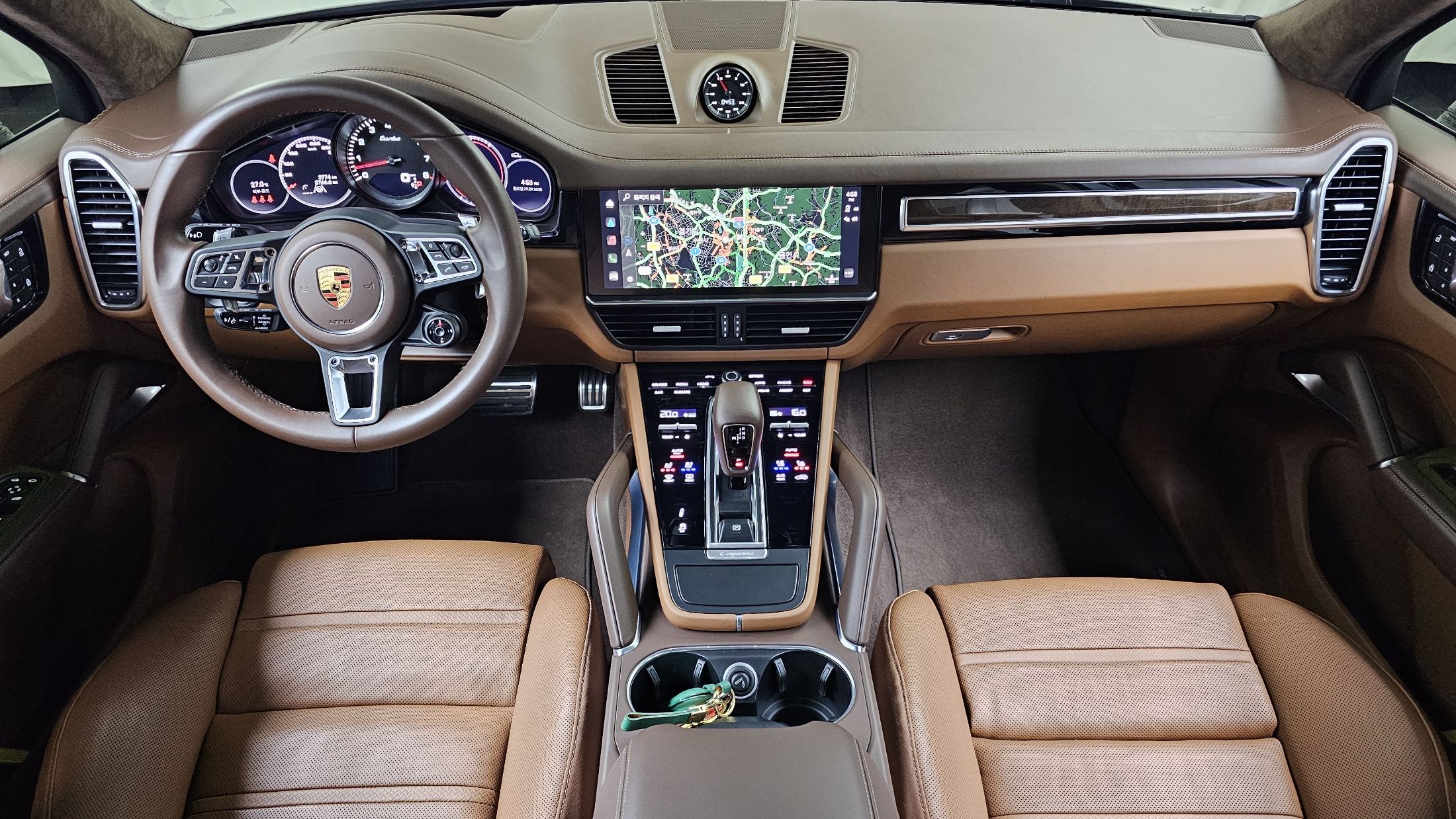 PORSCHE CAYENNE PO536 2023