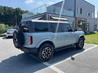 FORD BRONCO 2024