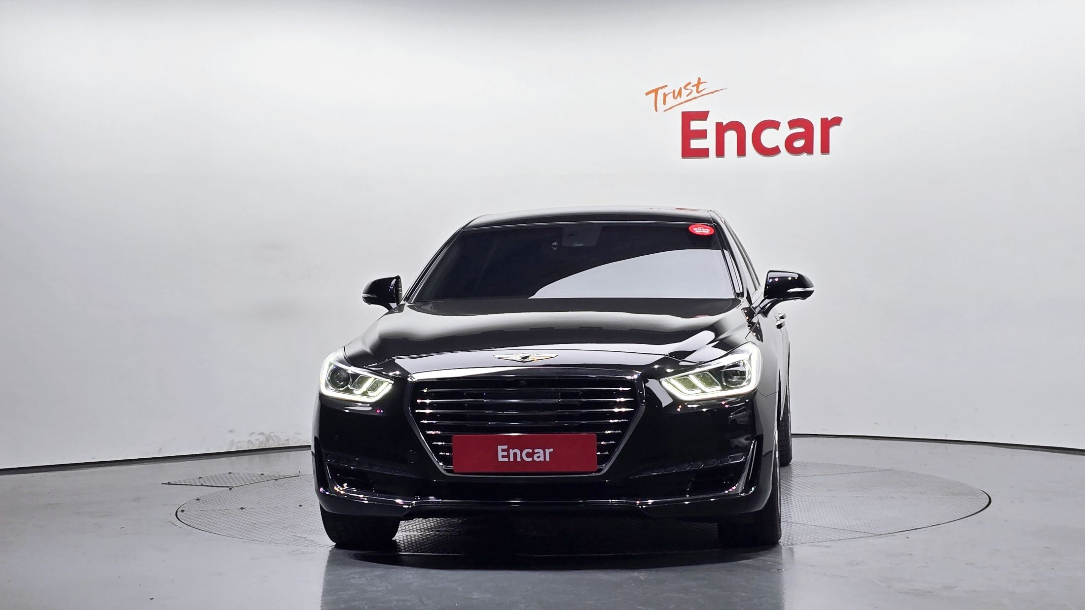 GENESIS EQ900 2018