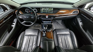 GENESIS EQ900 2018