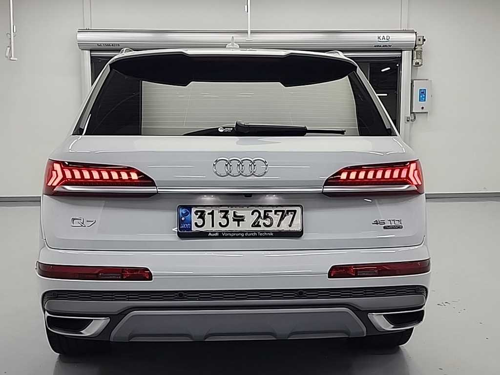 AUDI Q7 4M 2020