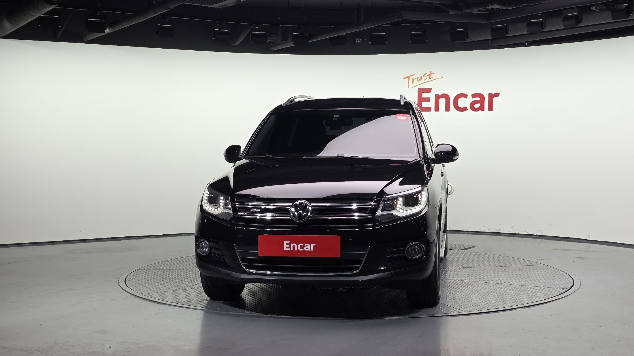 VOLKSWAGEN TIGUAN 2015