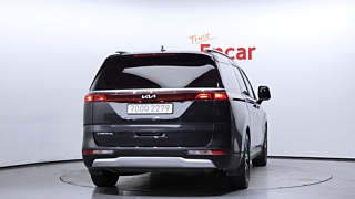 KIA CARNIVAL 2023