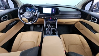 KIA CARNIVAL 2023