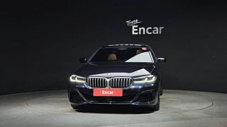 BMW 5-SERIES G30 2022