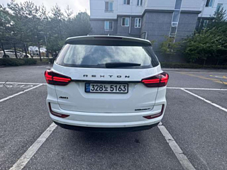 SSANGYONG REXTON 2023