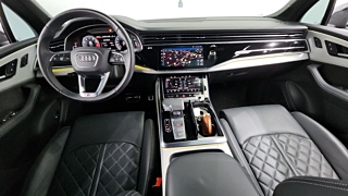 AUDI Q7 4M 2021