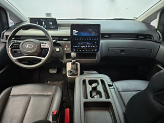 HYUNDAI STARIA 2021