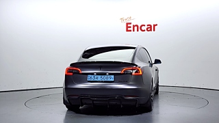 TESLA MODEL 3 2021