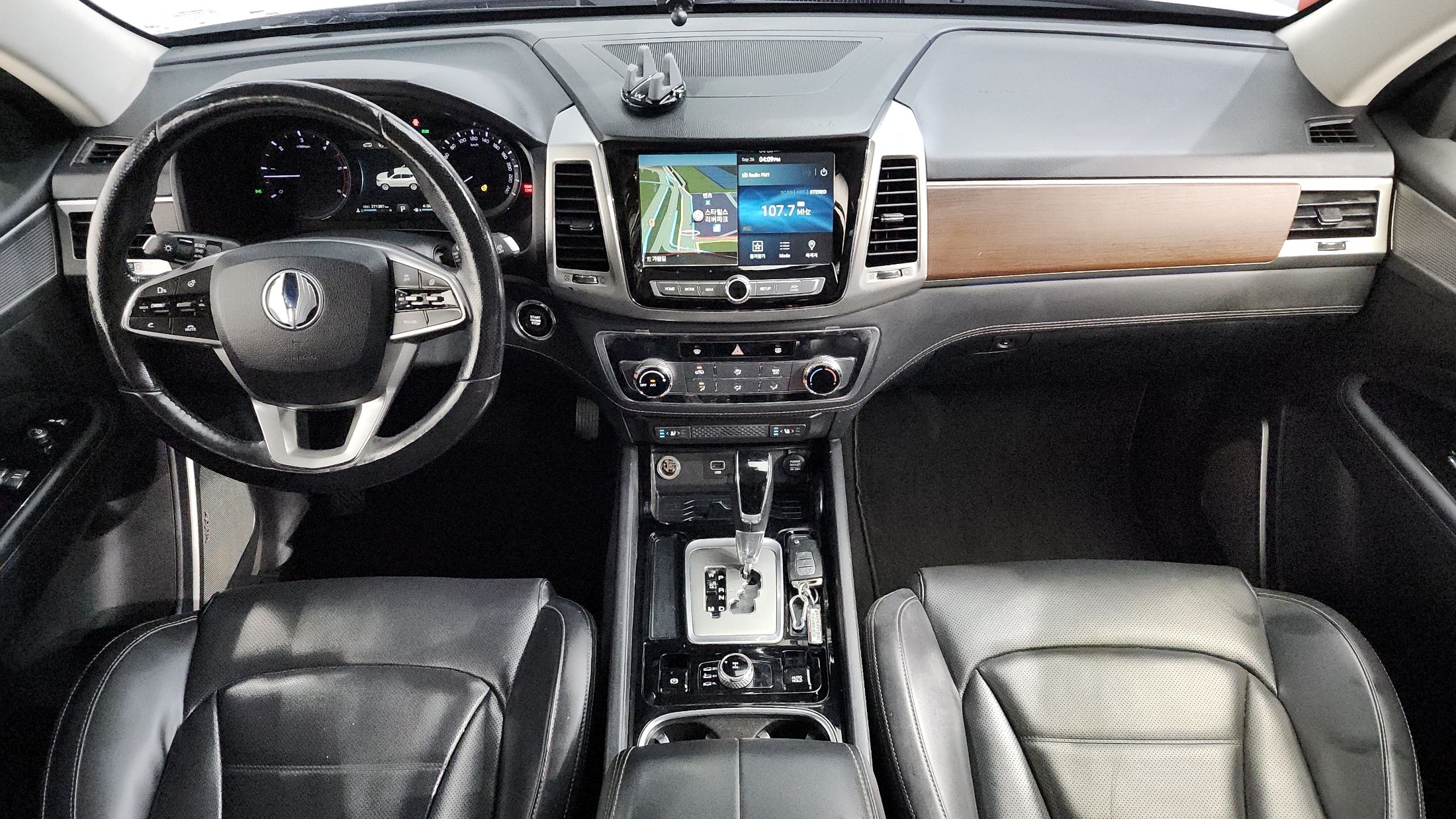 SSANGYONG REXTON G4 2017