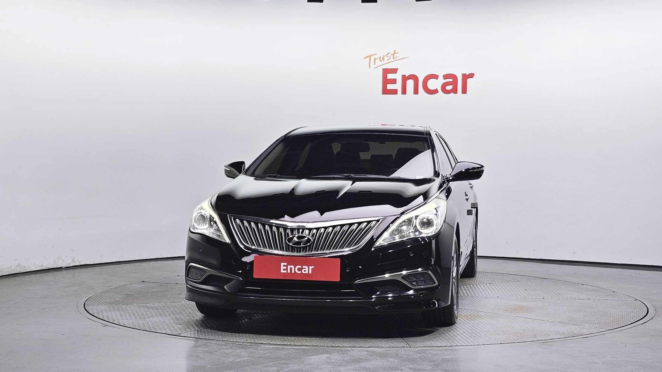 HYUNDAI GRANDEUR HG 2017