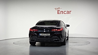 BMW 8-SERIES G15 2023