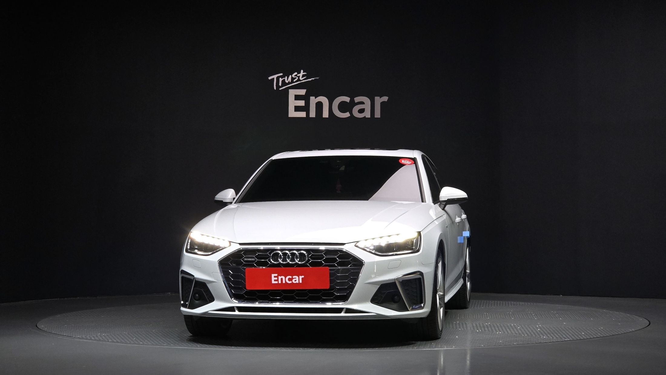 AUDI A4 B9 2021