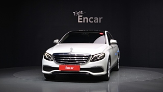 MERCEDES BENZ E-CLASS W213 2019