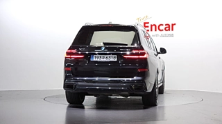 BMW X7 G07 2024