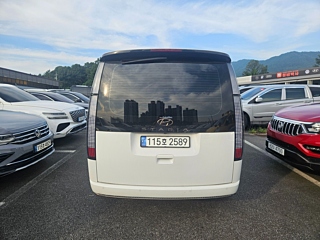 HYUNDAI STARIA 2021