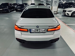 BMW 5-SERIES G30 2020