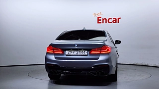 BMW 5-SERIES G30 2018