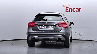 MERCEDES BENZ GLA-CLASS X156 2016