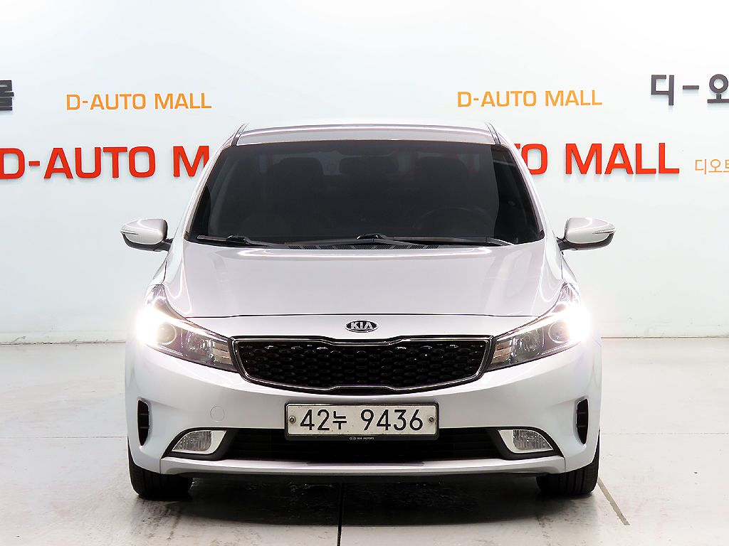 KIA K3 2016