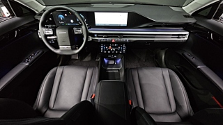 HYUNDAI GRANDEUR HYBRID GN7 2025