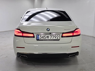BMW 5-SERIES G30 2023