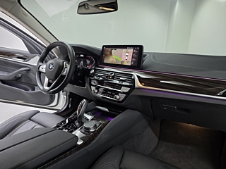 BMW 5-SERIES G30 2023