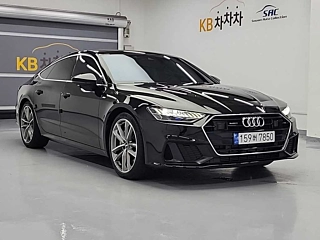 AUDI A7 4K 2020