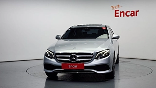 MERCEDES BENZ E-CLASS W213 2020