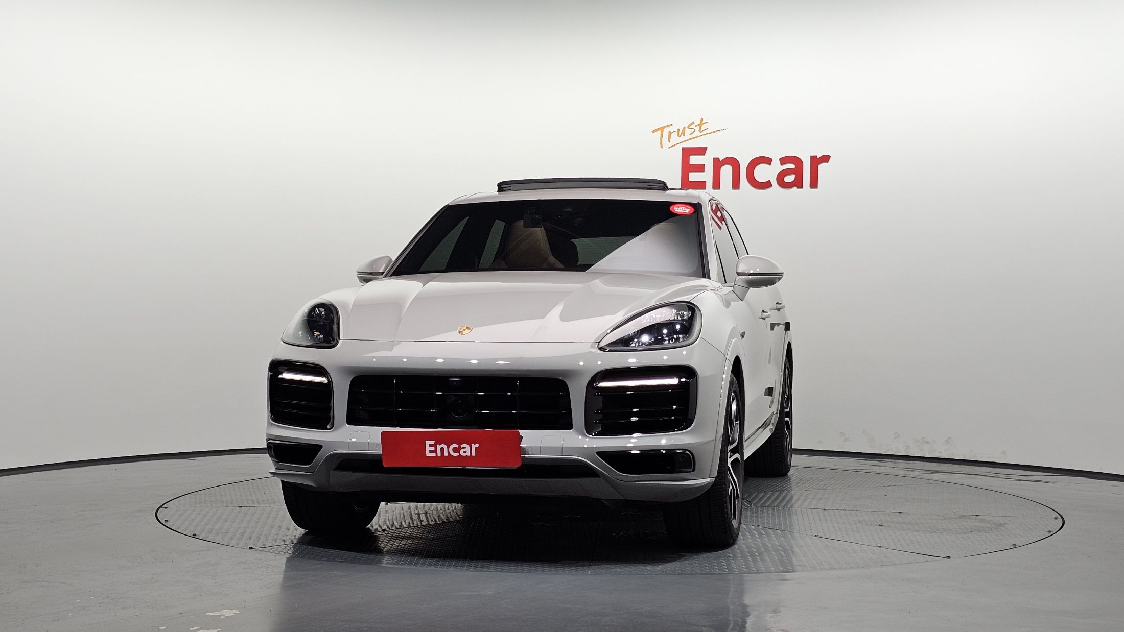 PORSCHE CAYENNE PO536 2021