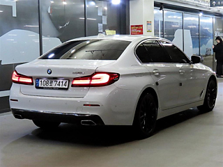 BMW 5-SERIES G30 2021