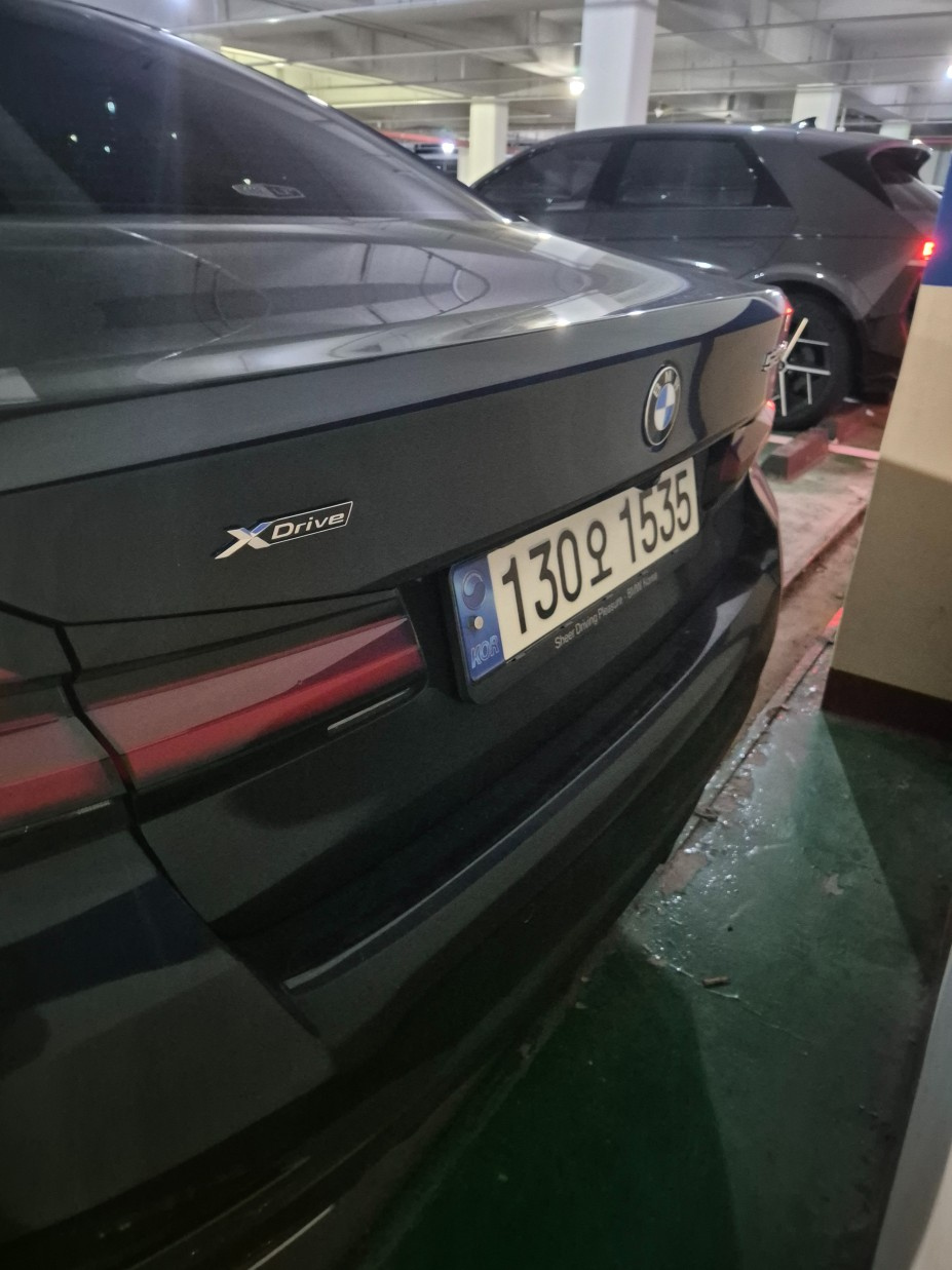 BMW 5-SERIES G30 2020