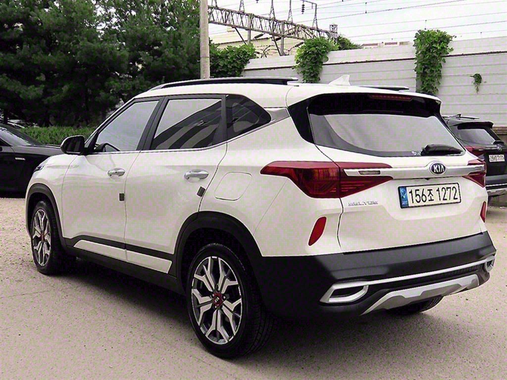 KIA SELTOS 2021