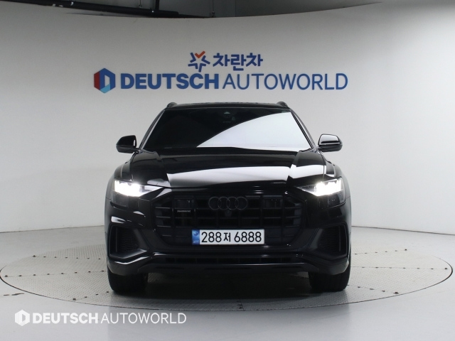 AUDI Q8 4M 2022