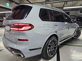 BMW X7 G07 2023