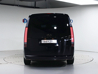 HYUNDAI STARIA 2022