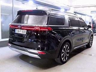 KIA CARNIVAL 2021
