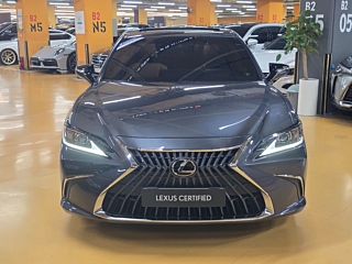 LEXUS ES300H 2023
