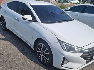 HYUNDAI AVANTE AD 2019