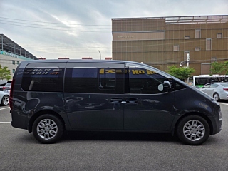 HYUNDAI STARIA 2023