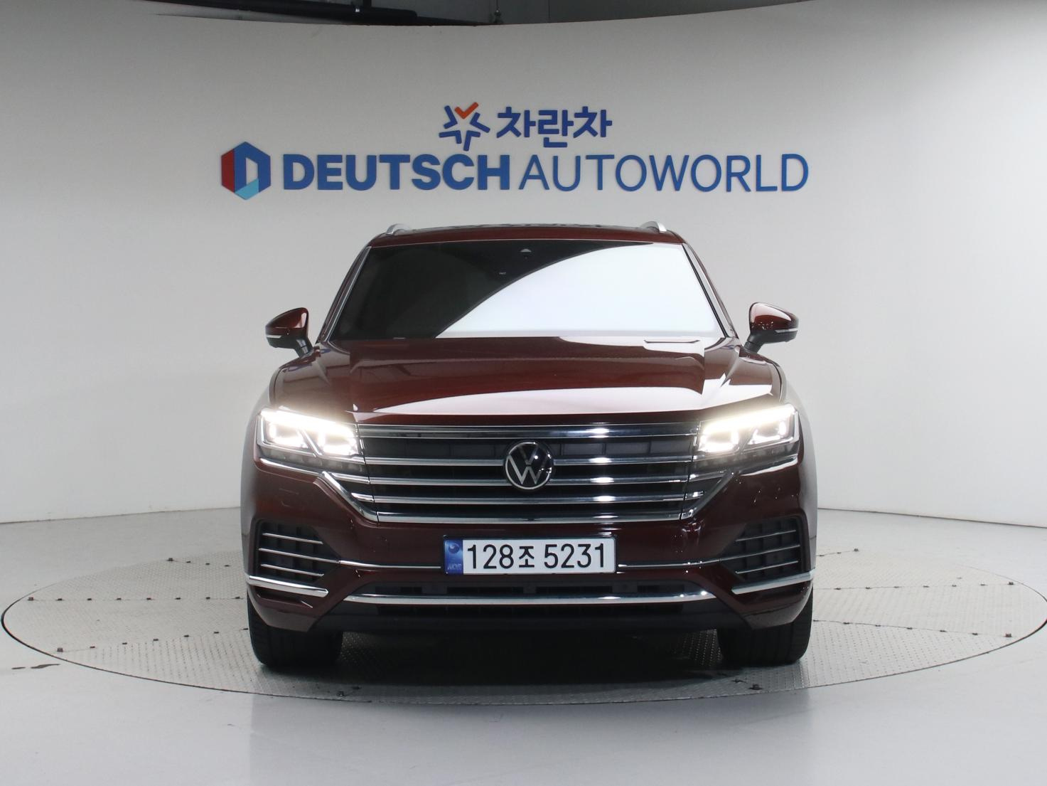 VOLKSWAGEN TOUAREG 2023