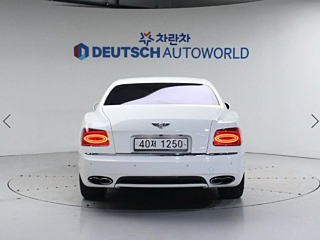 BENTLEY FLYING SPUR 2018