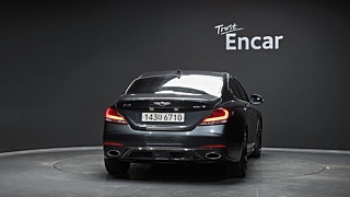 GENESIS G70 2020