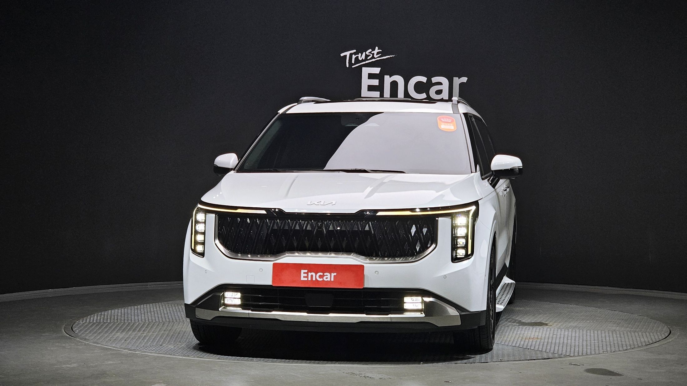 KIA CARNIVAL 2023