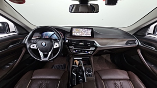 BMW 5-SERIES G30 2020