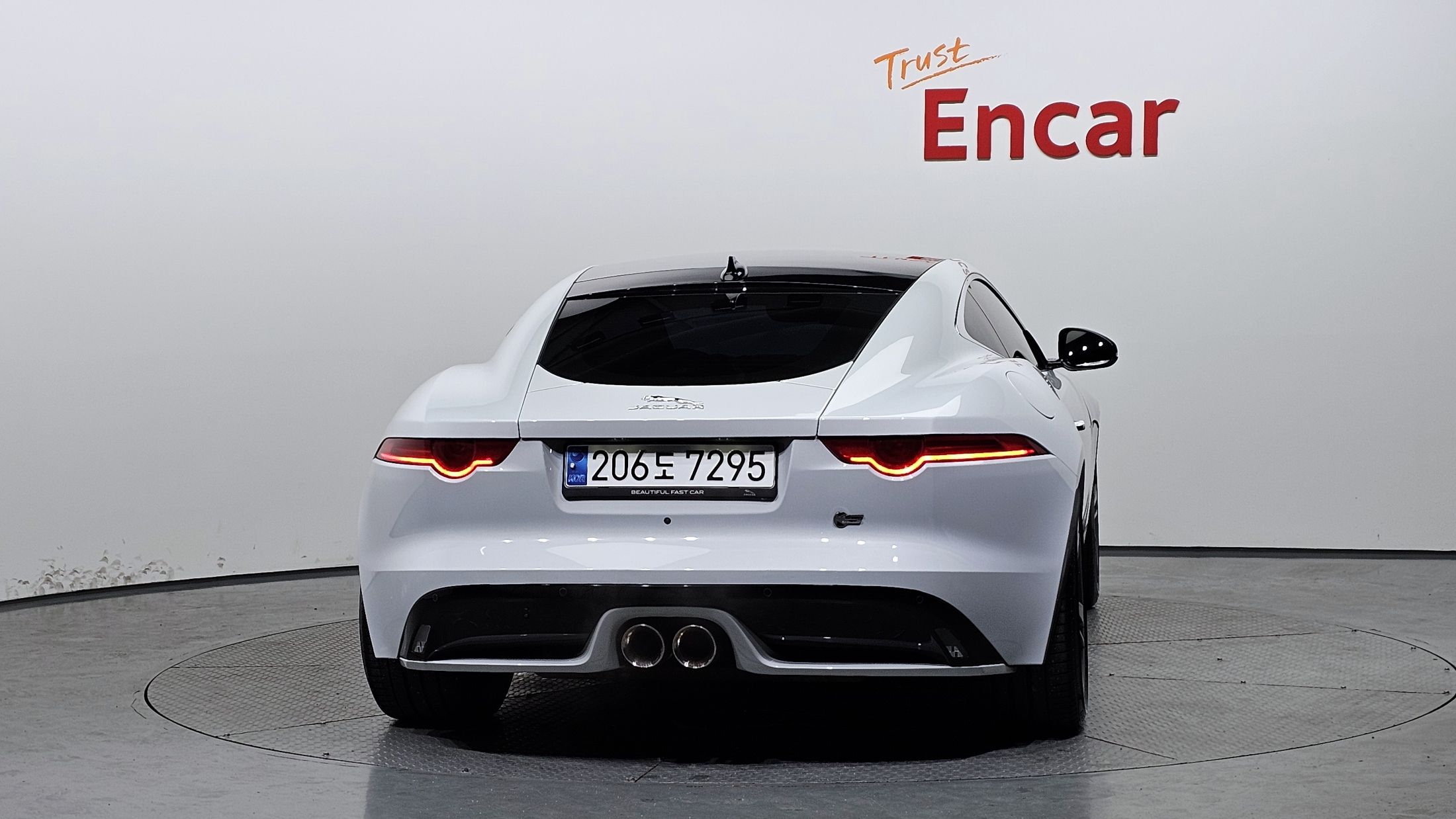 JAGUAR F-TYPE 2016